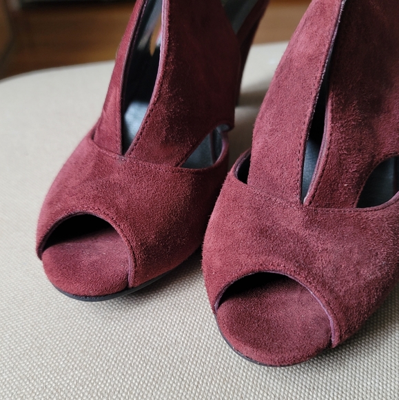 Carvela Shoes - CARVELA Comfort Arabella Suede Heels, Size 36 or Size 6